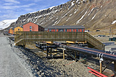 Canalisations dans les rues de LONGYEARBYEN - SVALBARD (06-06-2018 / 09H35)