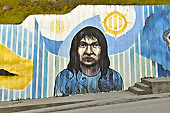 Street Art dans une rue en pente - Ushuaia - ARGENTINE