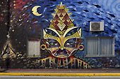 Street Art à coté du port, artiste "Julian Roura" - Ushuaia - ARGENTINE