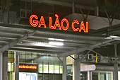 Arrivée du train à Lào Cai vers 6h du matin après 8h pour faire 252 km - Viêtnam