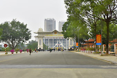 Longue avenue vers la Chine - Lào Cai - Viêtnam