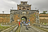 Entrée de la Citadelle Impériale - Porte de Ngan - Hué - Viêtnam