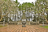 Jardin derrière la pagode Thien Mu - Hué - Viêtnam