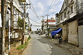 Traversée de village pour rejoindre la rive du cour d'eau "Ben Tre Vung Tau" - My Tho - Viêtnam