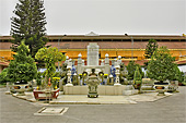 Fontaine extérieure aux 4 dragons, au centre du marché Binh Tây - Hô Chi Minh-Ville - Viêtnam
