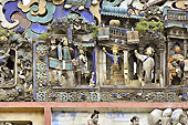 Temple Thien Hau - Sculptures en céramique représentent des scènes de la mythologie chinoise - Hô Chi Minh-Ville - Viêtnam