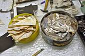 Éléments de nacre pour la confection des tableaux laqués - Hô Chi Minh-Ville - Viêtnam